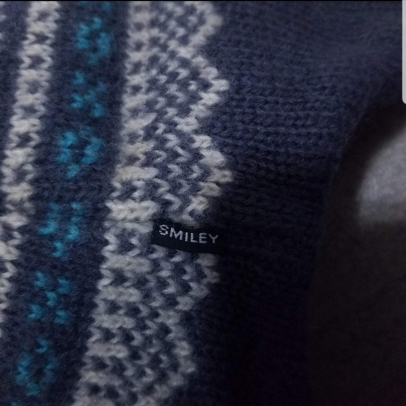 Smiley Gore-Tex Flappy Womens Beanie - Picture 3 of 4